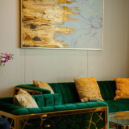 Five Palm Super Luxury Apt With Full Sea Views ดูไบ ภายนอก รูปภาพ